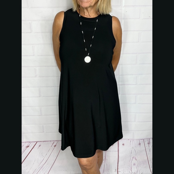 👗 |•ANNALEE + HOPE•| Basic Black Dress Size Medium - Picture 1 of 15